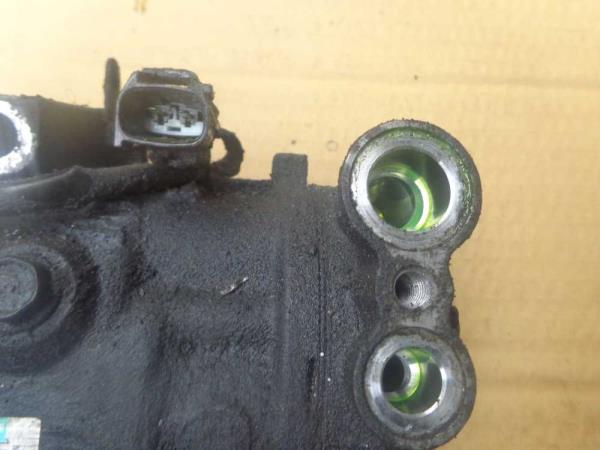 COMPRESSEUR DE CLIMATISATION ALFA/FIAT - Vue 2